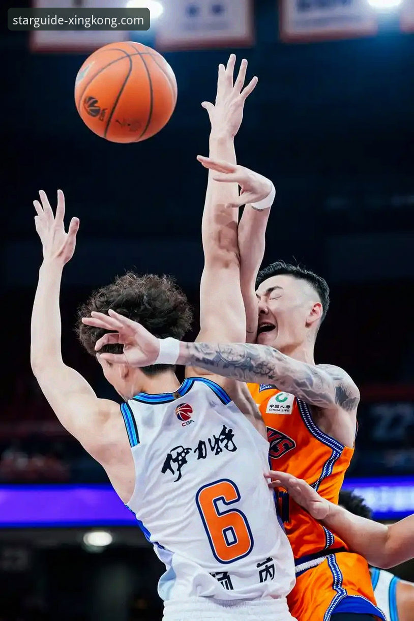 星空直播最新版下载 上海男篮的团队风暴 vs 天津队的连败困局:一场胜利的深度解析